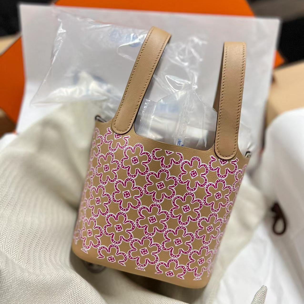 99新 Hermes/爱马仕 牛奢网/爱马仕 花朵迷你菜篮子包/U刻