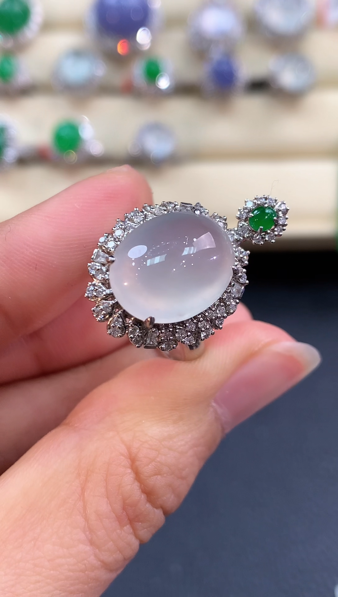 【闪购商品】翡翠戒指18K金镶嵌 B194      