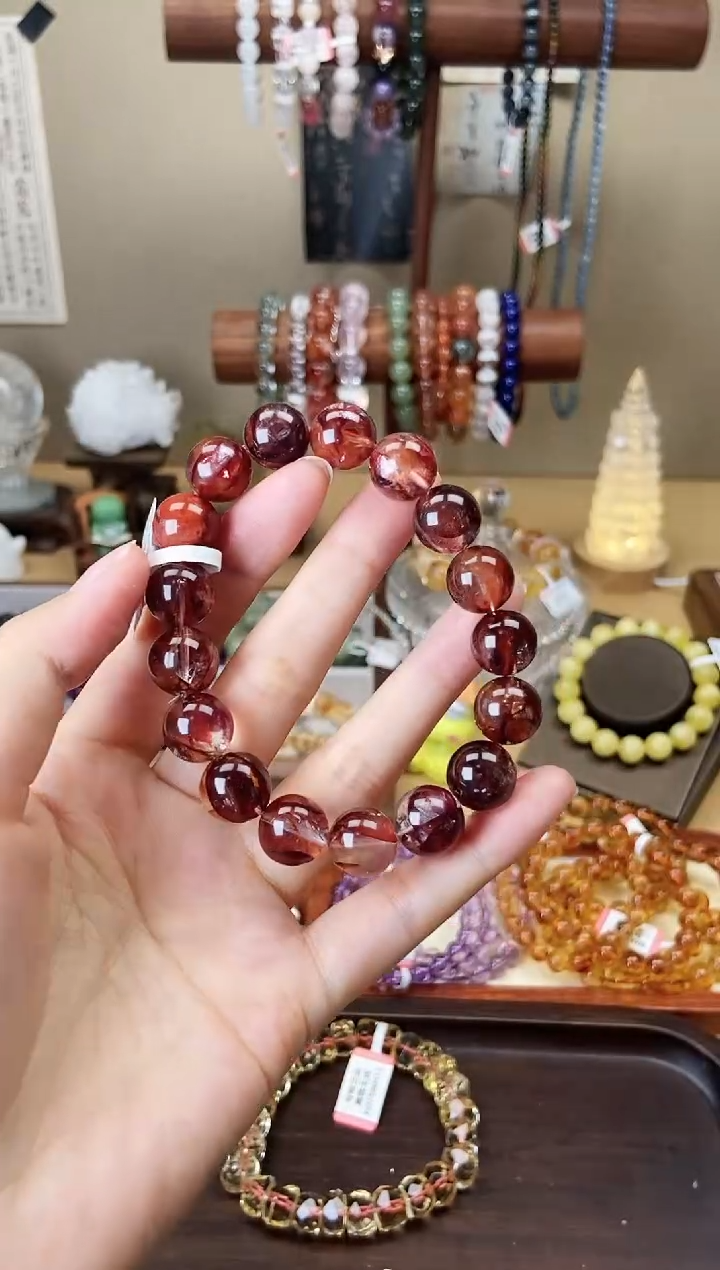 【闪购商品】水晶手链未镶嵌牛血红红胶花12.5mm