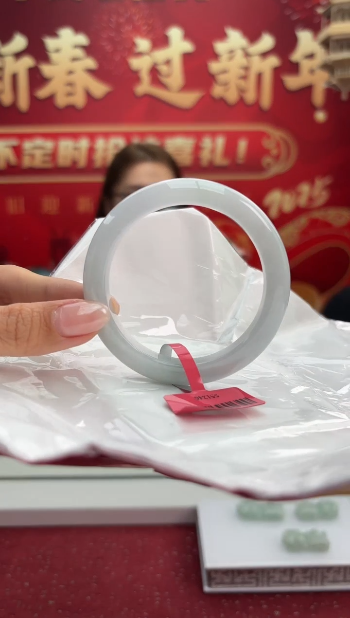 【闪购商品】翡翠手镯未镶嵌10手镯