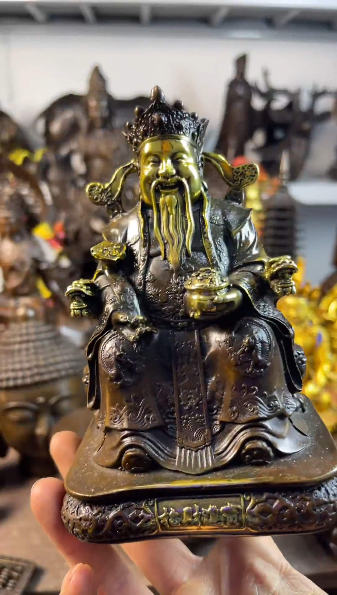 他铜铜铜铜 铜铜铜铜