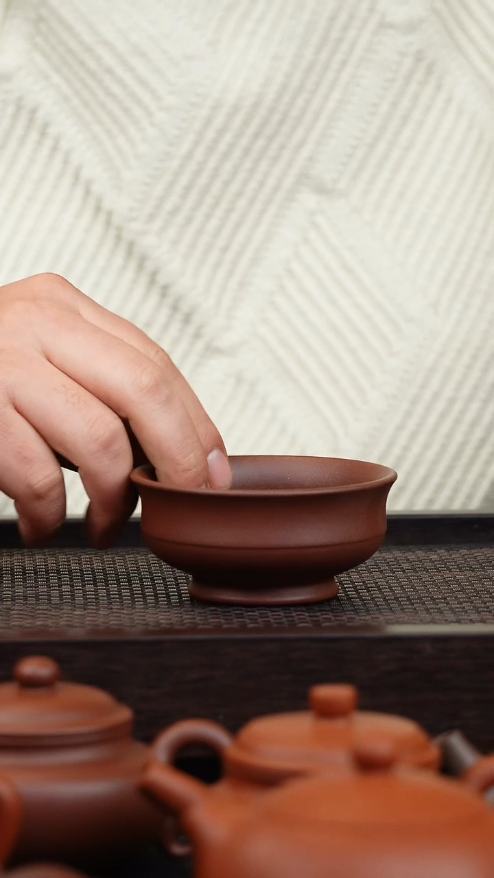 【闪购商品】紫砂茶壶120cc大木门紫泥杯