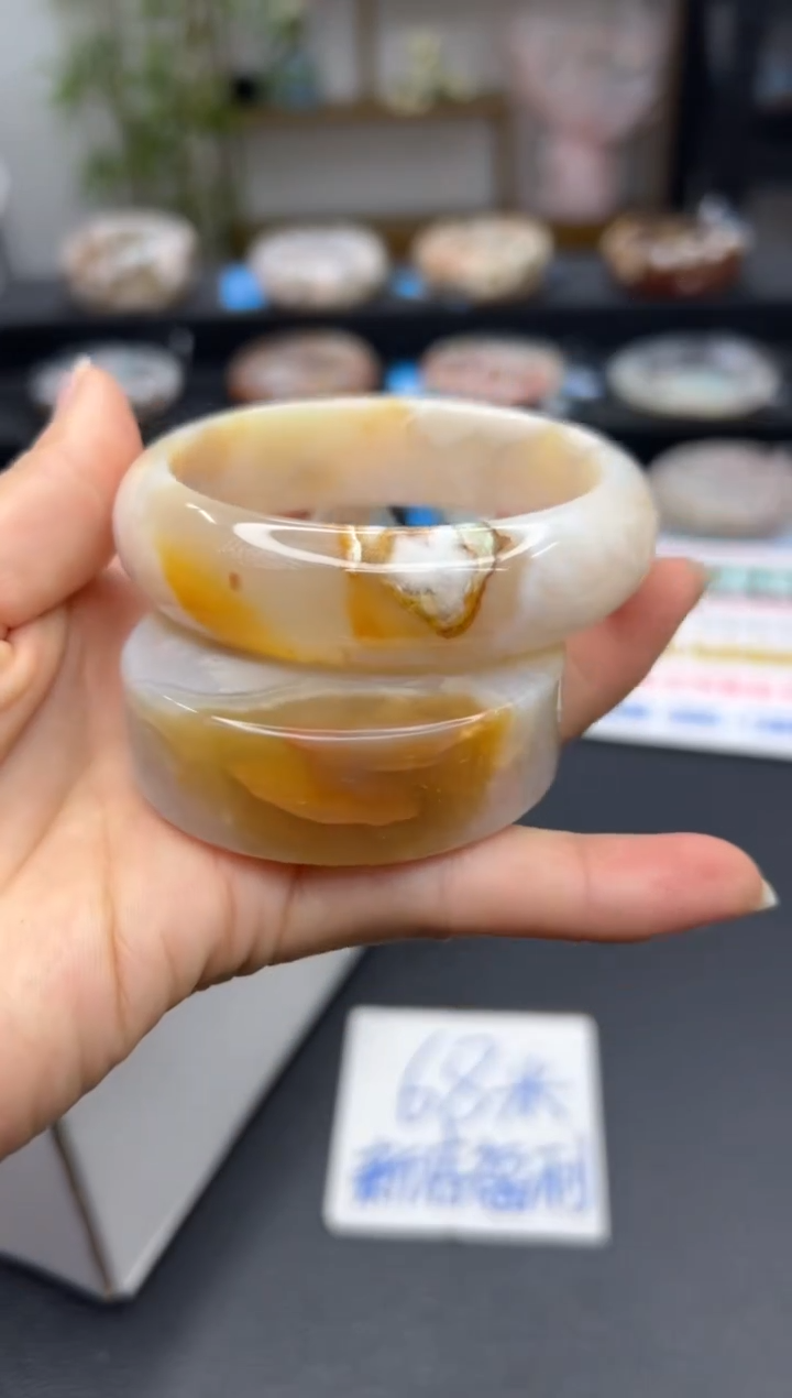 【闪购商品】石英质玉手镯未镶嵌A209(57圈赠送镯心)