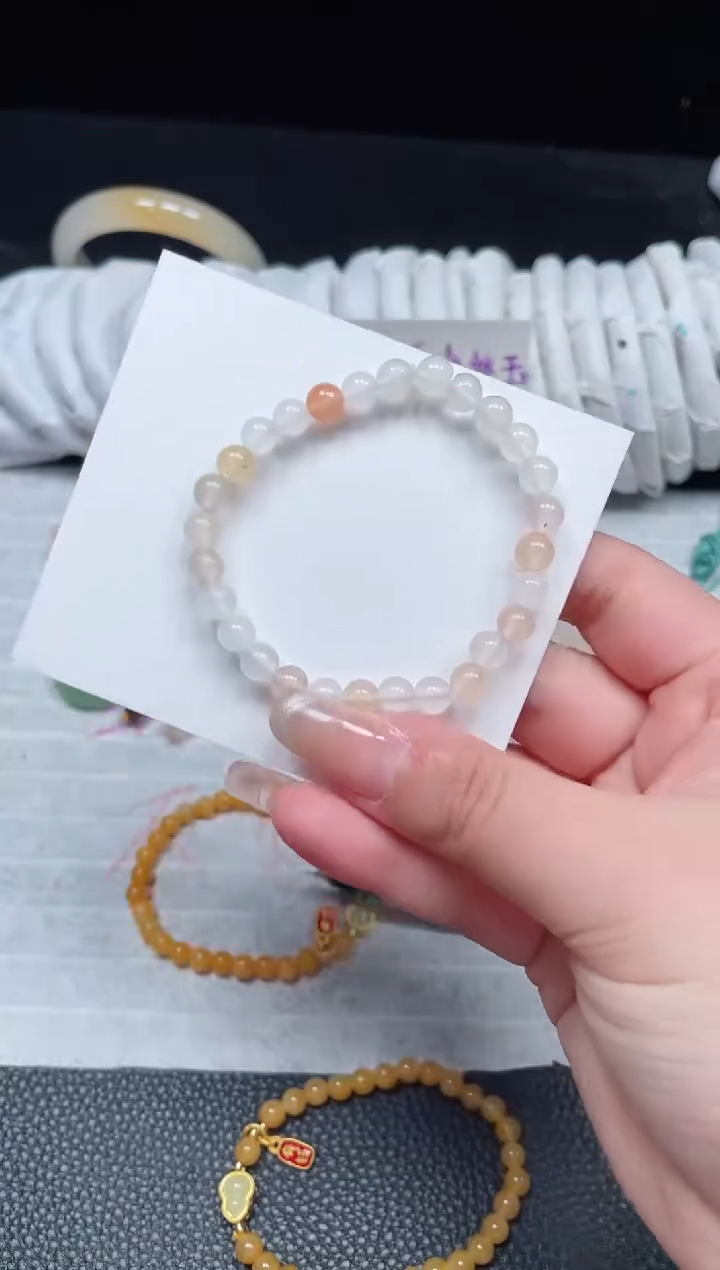 【闪购商品】石英质玉手链未镶嵌蜜源卡6