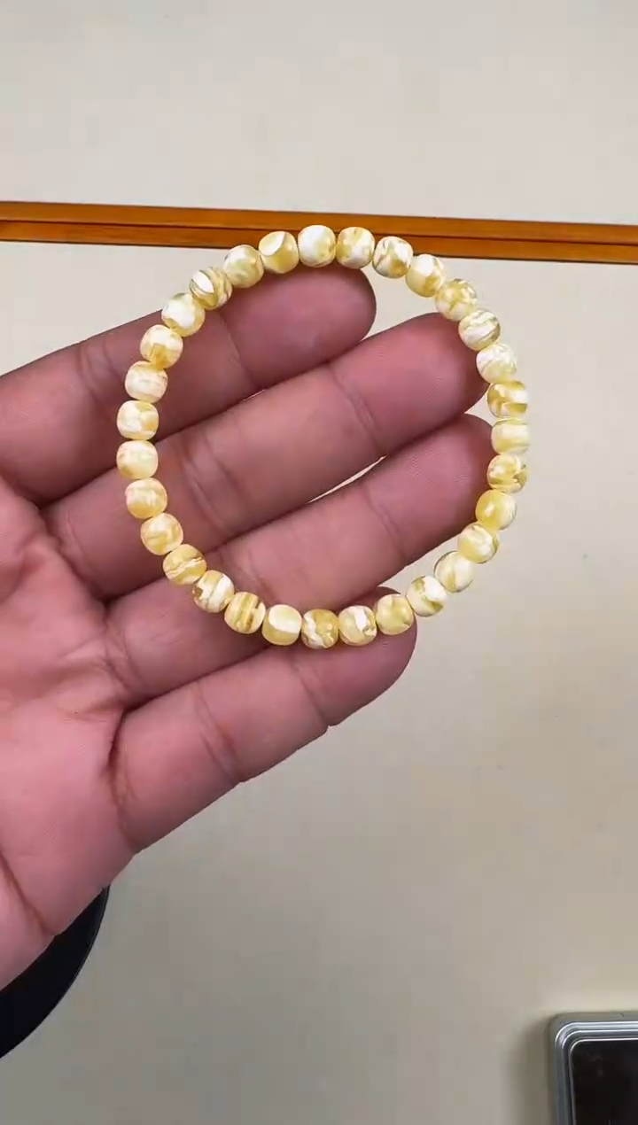 【闪购商品】蜜蜡手链未镶嵌DIFFERENT无同004 6.5