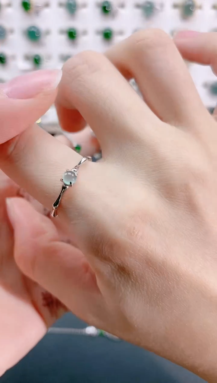 【闪购商品】翡翠戒指银S925镶嵌天然翡翠