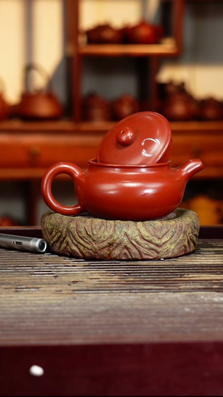 宜兴原矿紫砂壶茶壶宜兴原矿紫砂壶茶壶250C