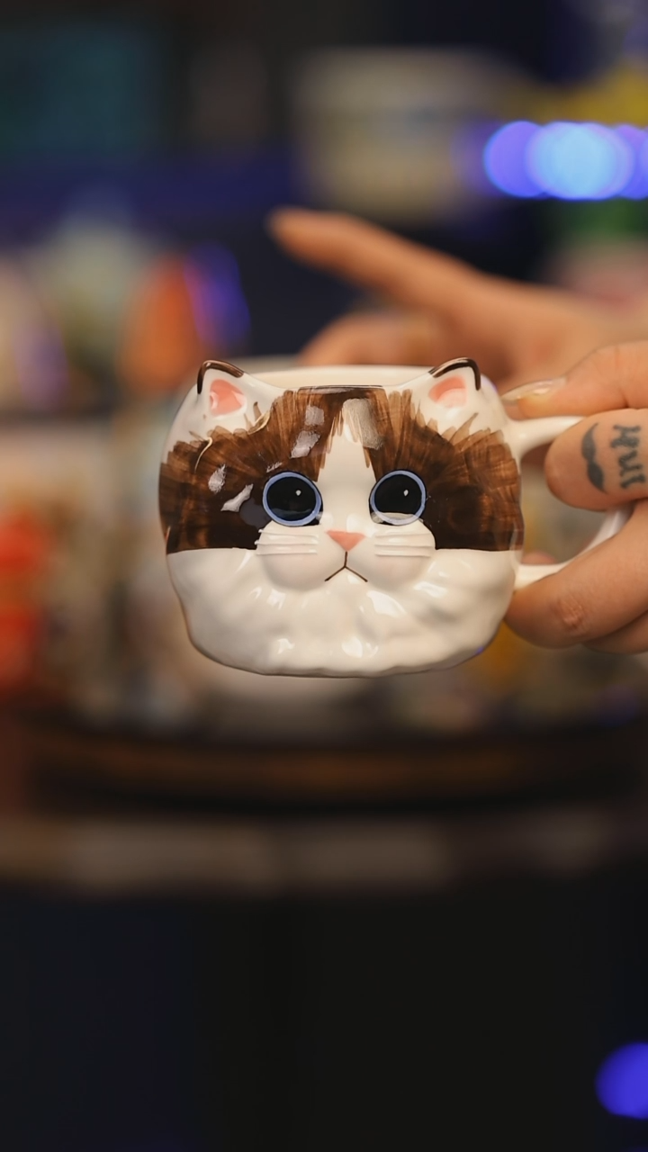 【闪购商品】摆件景德镇釉下彩绘设计师款式陶瓷