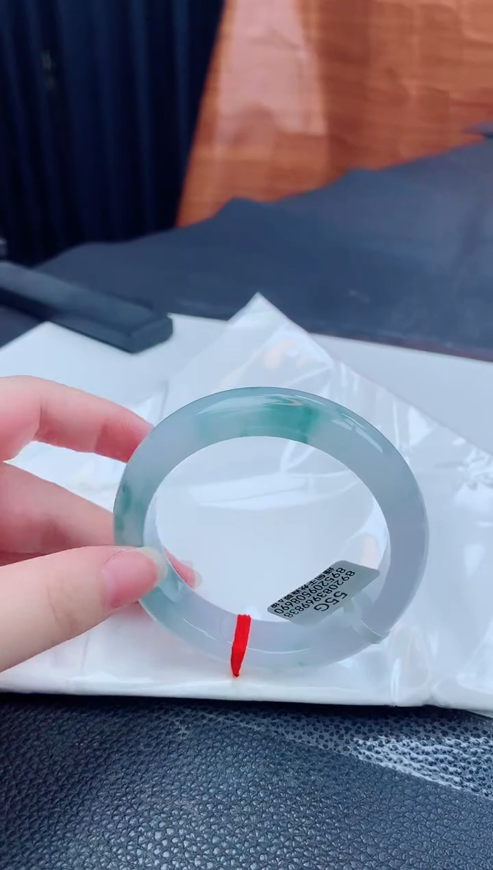 翡翠手镯未镶嵌缅甸天然翡翠A货手镯