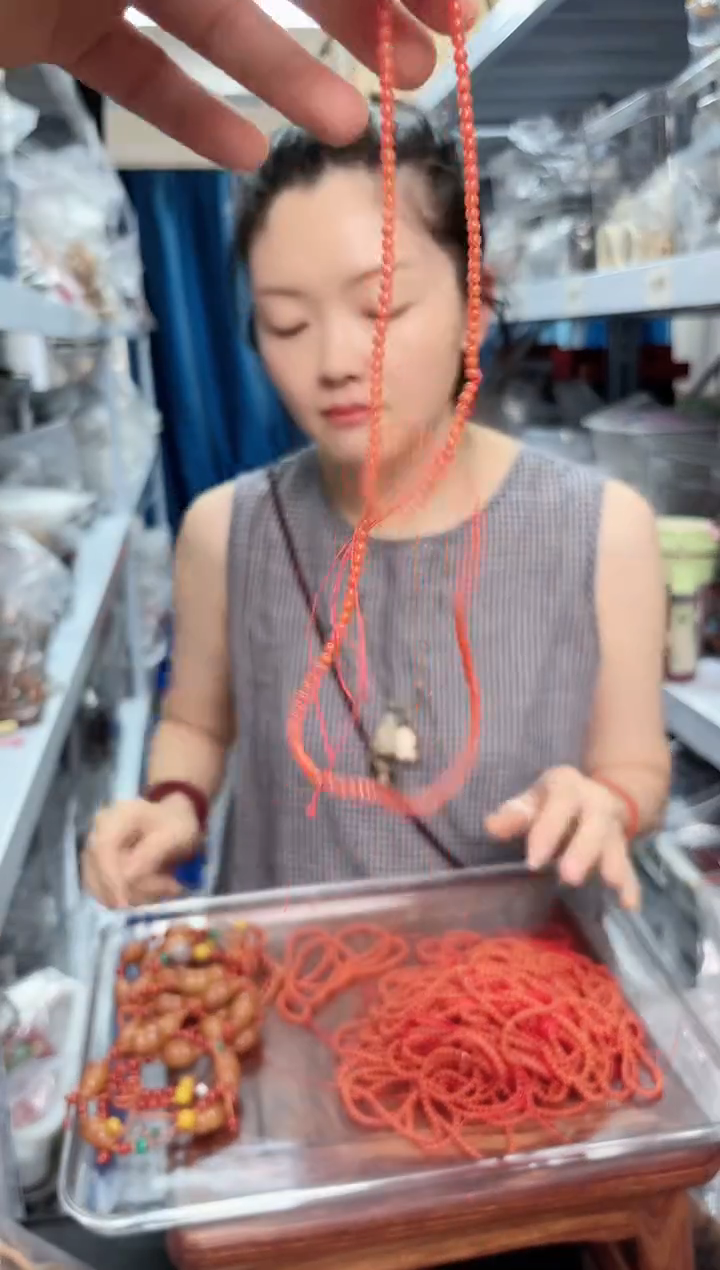 南红玛瑙散珠未镶嵌3mm一条