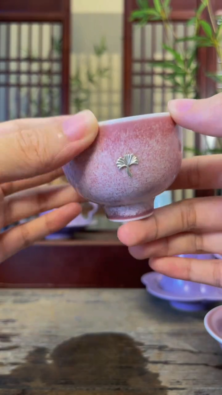 楚门苏打烧香芋紫锯银小客杯