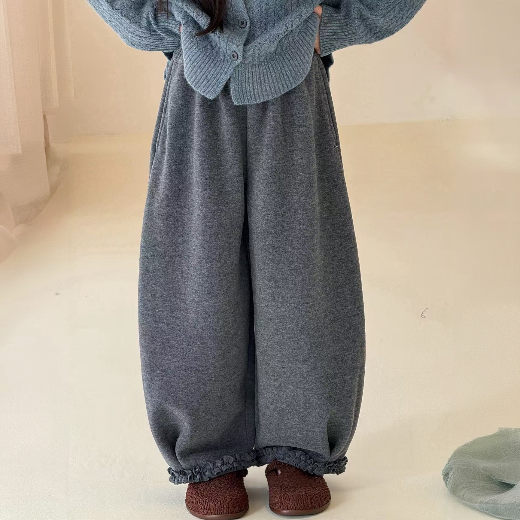 女童2025冬季新款中大童韩版加绒木耳边弯刀长裤 255147