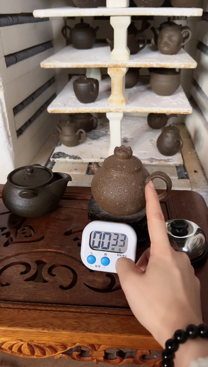 【闪购商品】冰碛岩陶制手工壶