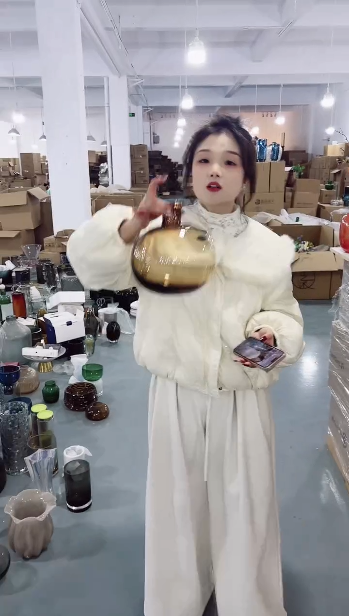 【闪购商品】玻璃私花志远花瓶厂-微瑕--JZ3V