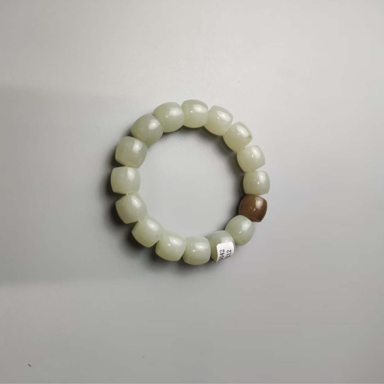 和田玉---直切手串（卡14）1212