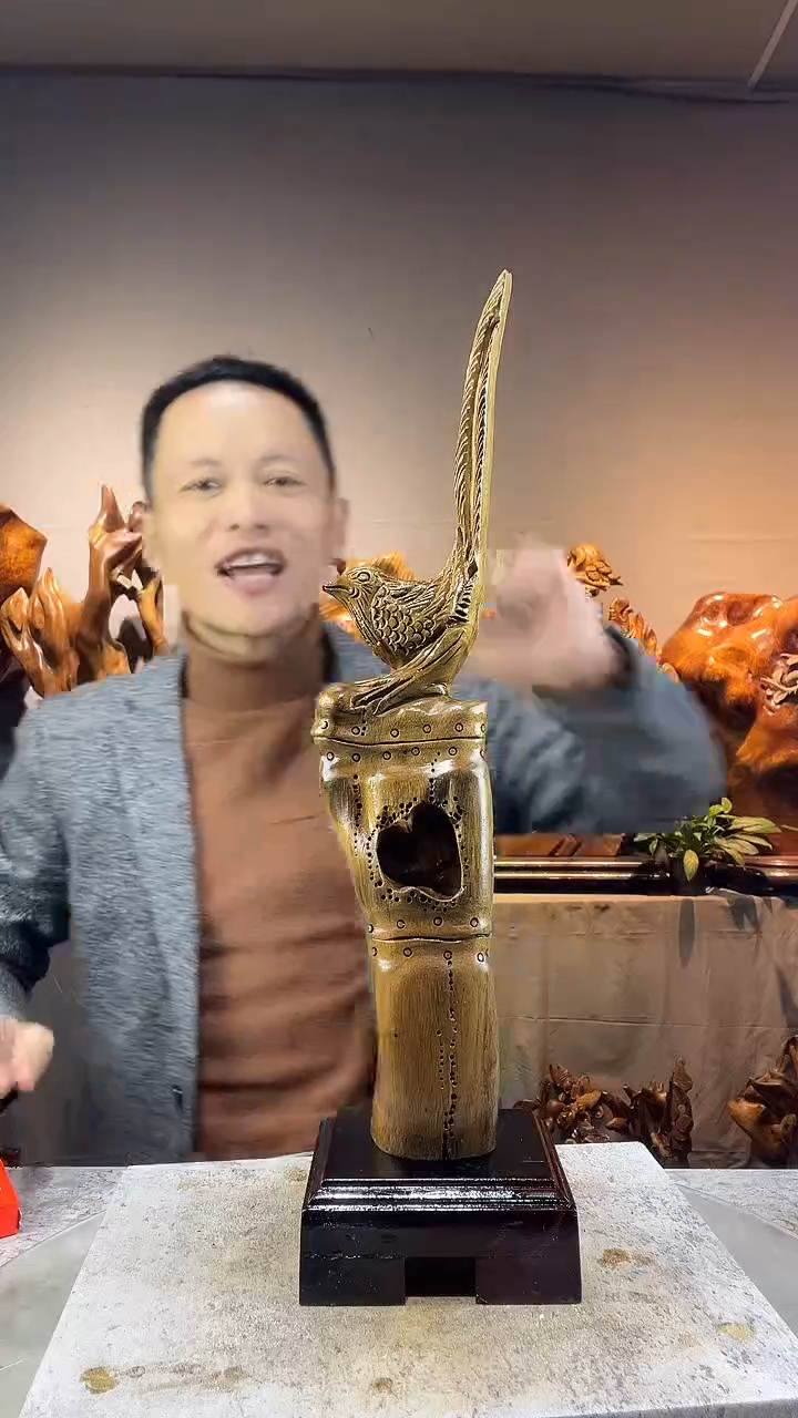 金丝楠牛*小叶桢楠随行摆件34