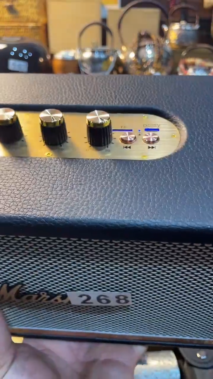 瓷片闪购商品 如图所示