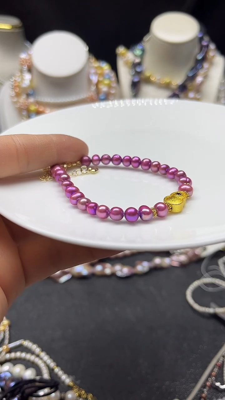 颈饰未镶嵌淡水珍珠多人