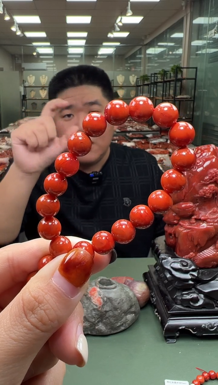 【闪购商品】南红玛瑙手串未镶嵌单圈手串一条约8mm 多样性发货