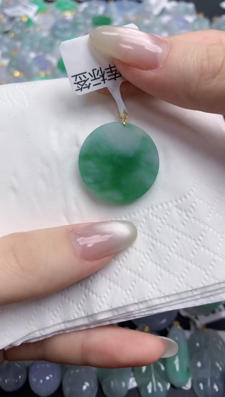 【闪购商品】翡翠颈饰18K金镶嵌天然缅甸翡翠A货