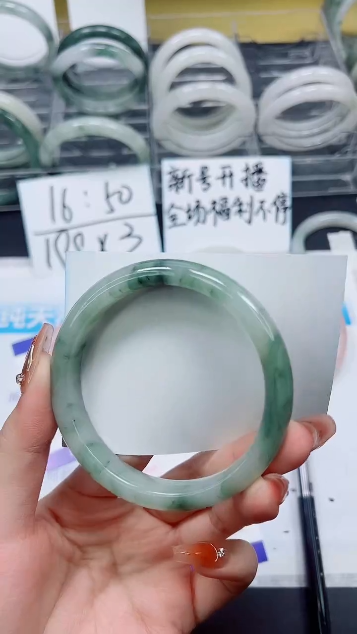 【闪购商品】石英质玉手镯未镶嵌S76-63/64