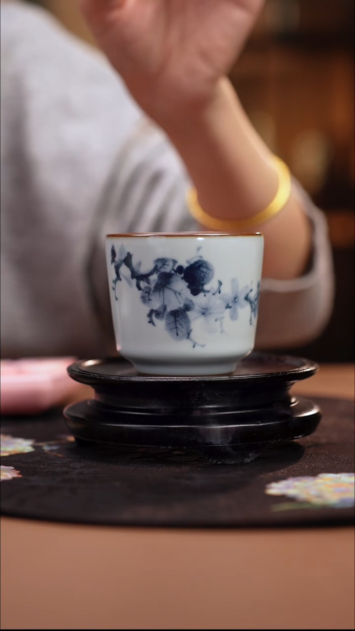 福利价 气窑 月影白 元青花 直筒杯