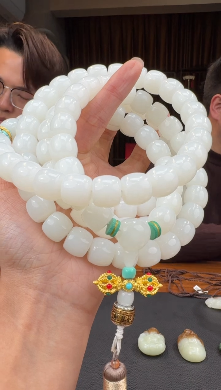 【闪购商品】和田玉122未镶嵌2.2小朱