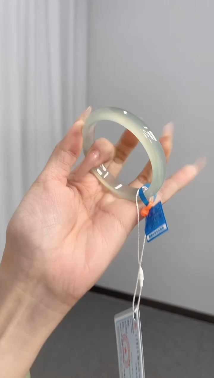 【闪购商品】玛瑙/玉髓手镯未镶嵌56-57圈