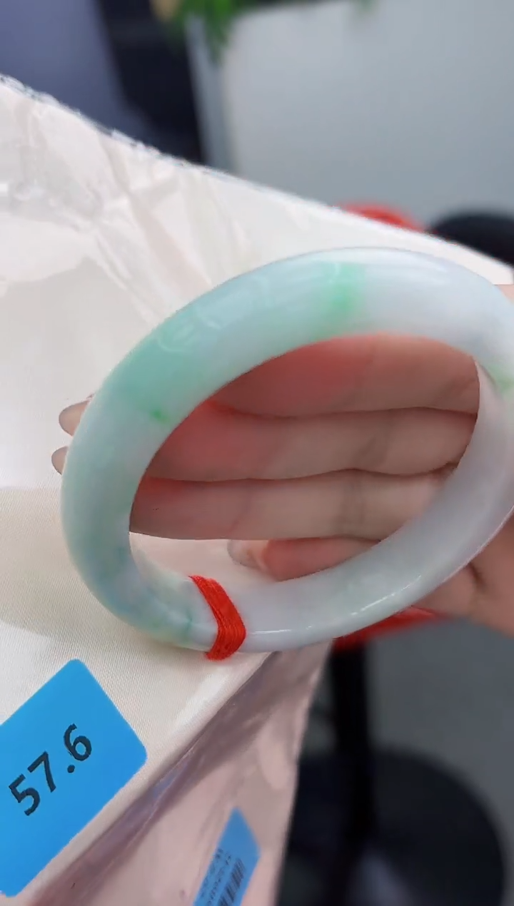 【闪购商品】翡翠手镯未镶嵌翡翠手镯