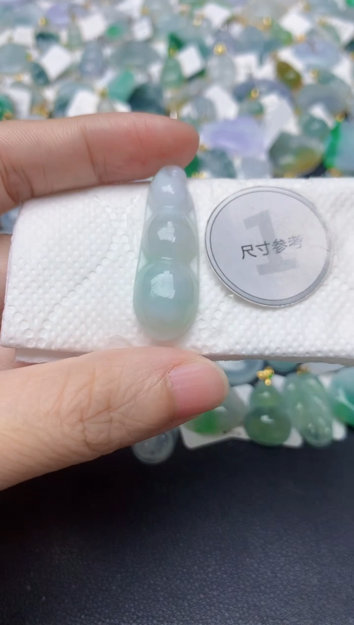 颈饰未镶嵌翡翠天然缅甸A货翡翠