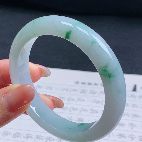 57圈天然翡翠A货老坑冰糯种飘绿花正圈手镯088女款绿色翡翠色