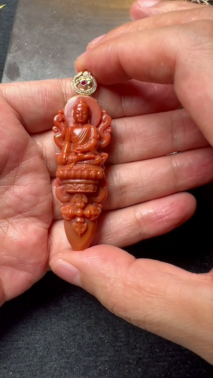 【闪购商品】南红玛瑙吊坠(不含链)18K金镶嵌ZZAK118-011