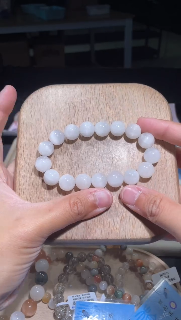 【闪购商品】水晶手链未镶嵌38号多样性发货一K 11+