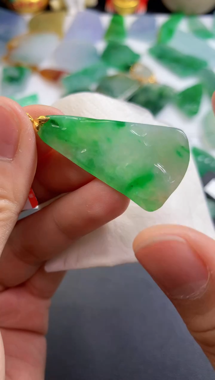 【闪购商品】翡翠吊坠(不含链)未镶嵌967
