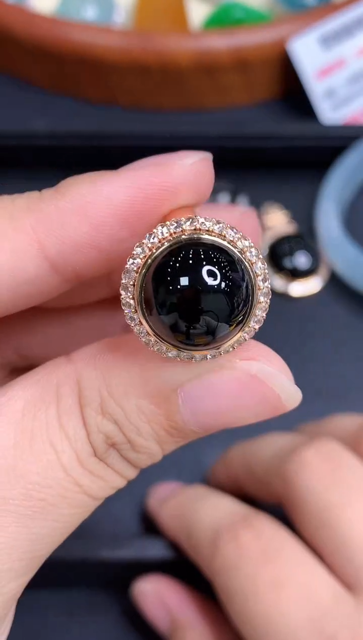 18K金镶嵌戒指翡翠691-中国好珍宝