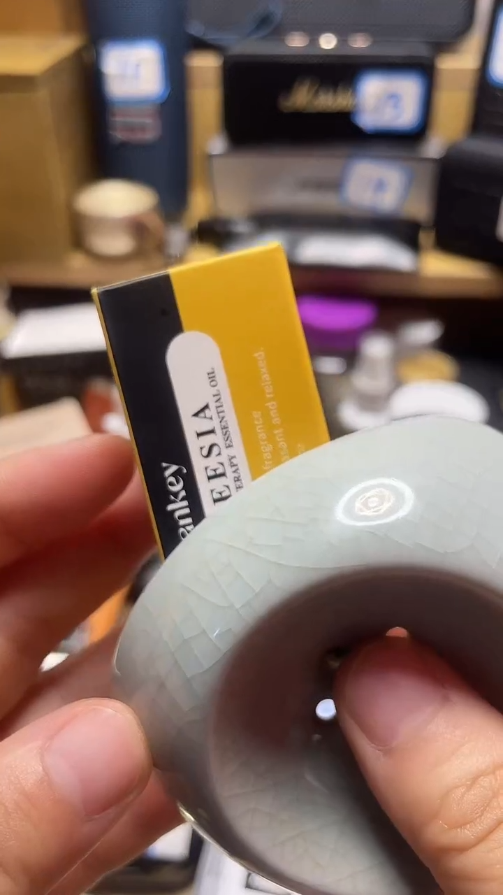 瓷片闪购商品 如图所示