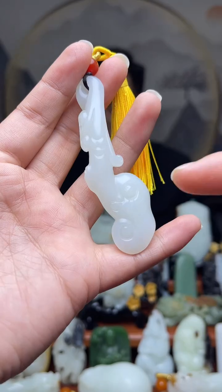 【闪购商品】和田玉吊坠未镶嵌97