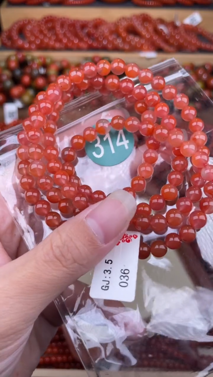 南红玛瑙未镶嵌珠宝奇石314-6