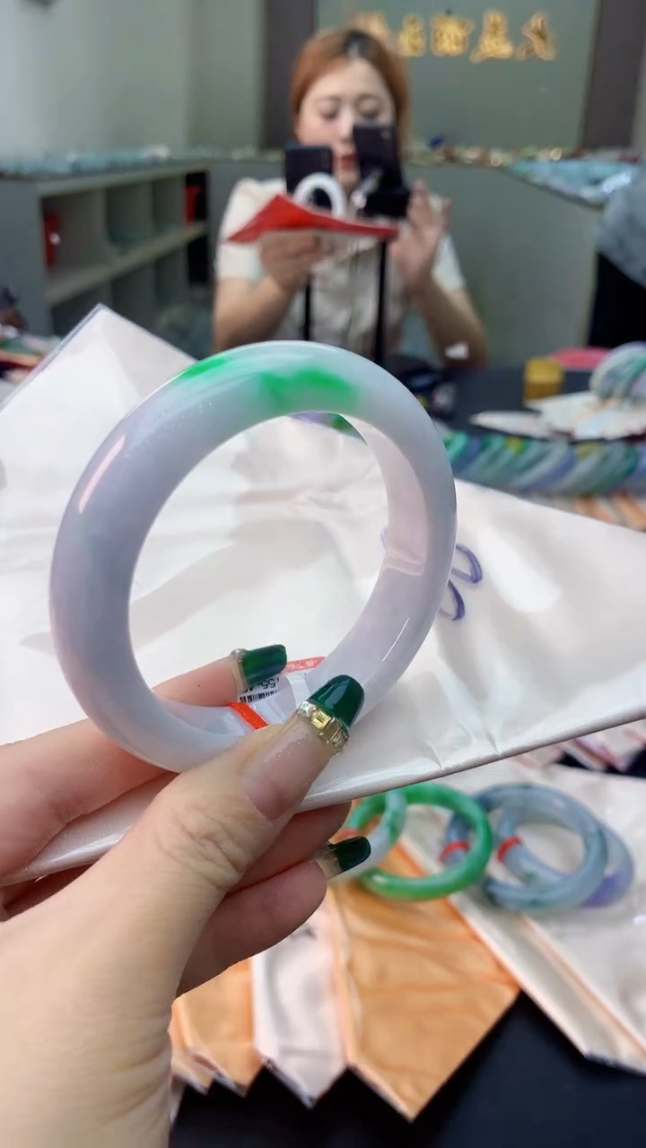 翡翠手镯未镶嵌0248266945