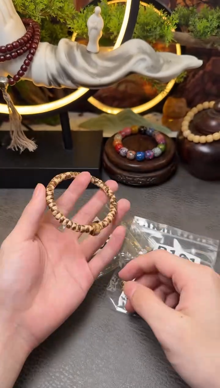 手串紫金鼠A943紫金鼠熊猫花皮跑环