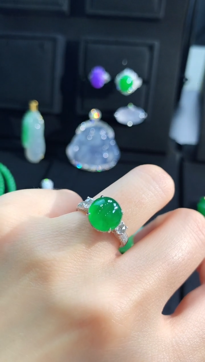 【闪购商品】翡翠戒指18K金镶嵌戒指