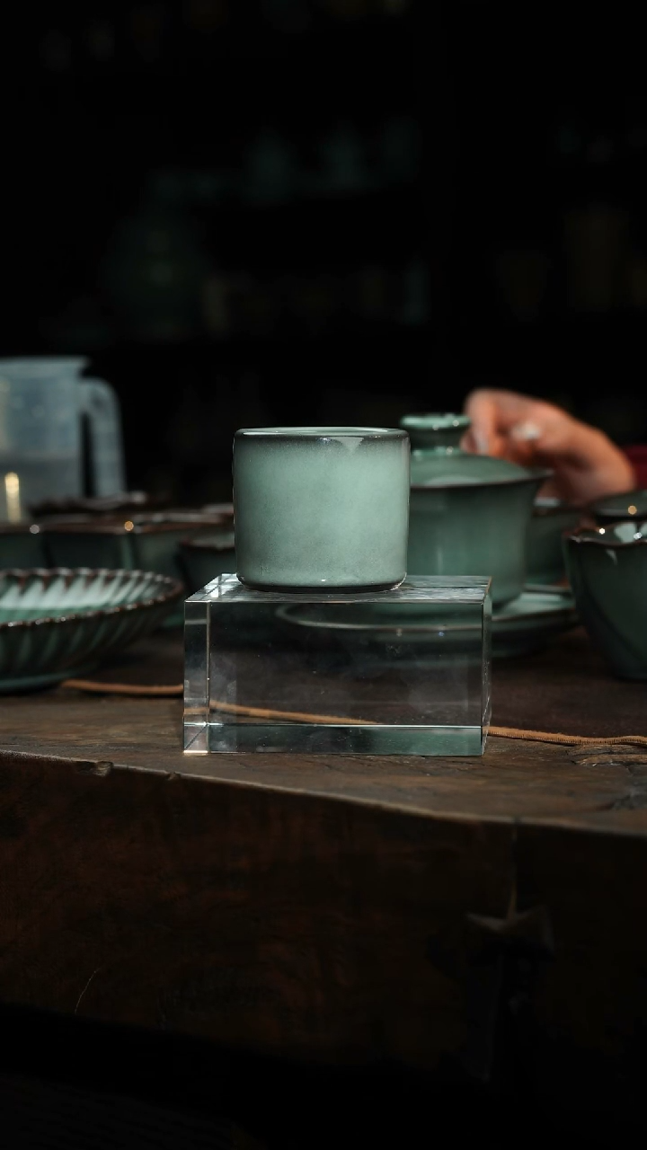 【闪购商品】瓷片郑原斌 黑美人 扳指杯