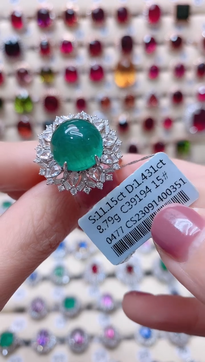 【闪购商品】祖母绿18K金戒指18K金镶嵌1