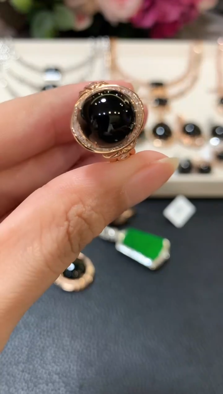 18K金镶嵌戒指翡翠m46   