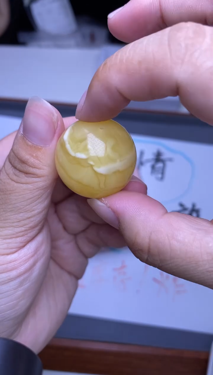 裸石琥珀未镶嵌大小姐珠宝严选43