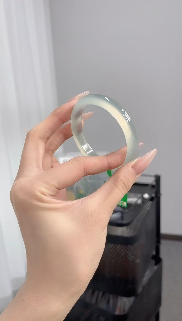 【闪购商品】玛瑙/玉髓手镯未镶嵌53-54圈口