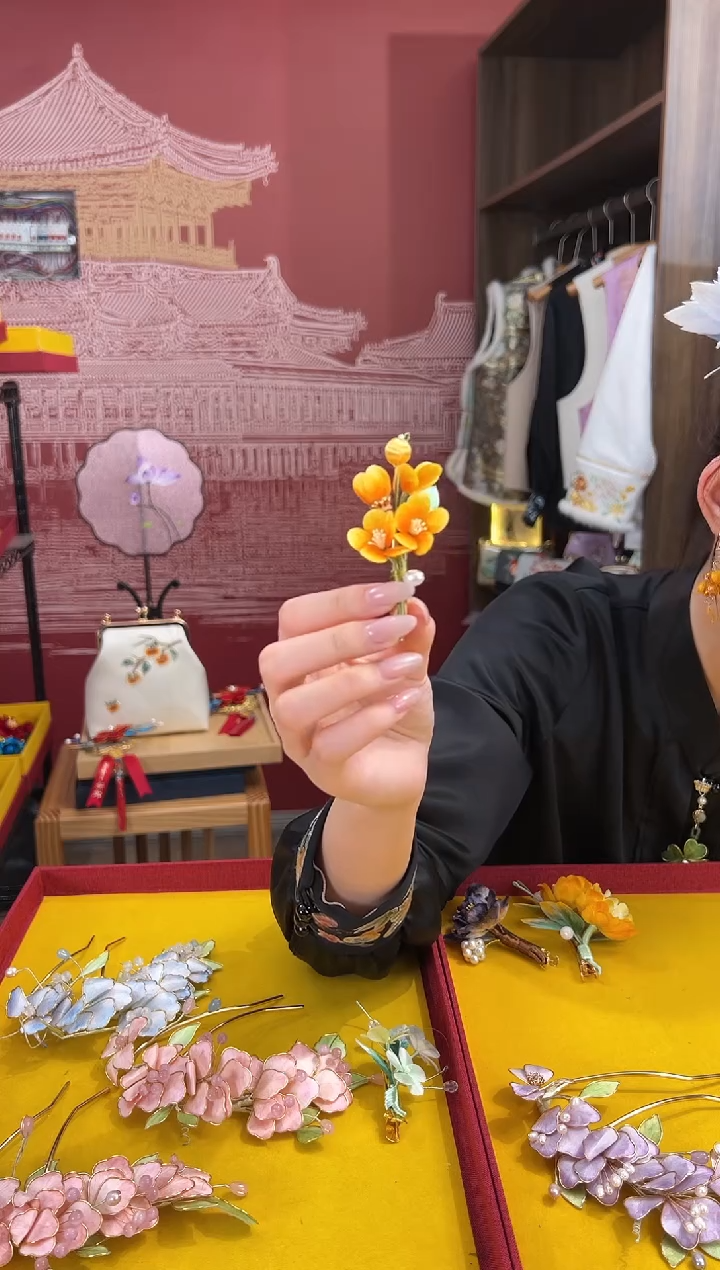 【闪购商品】刺绣非遗绒花（发饰）
