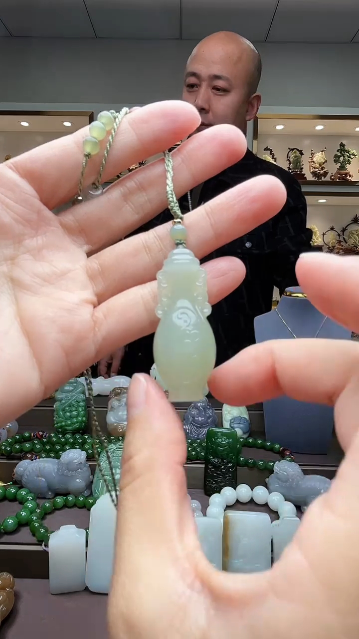 【闪购商品】和田玉挂件未镶嵌苏