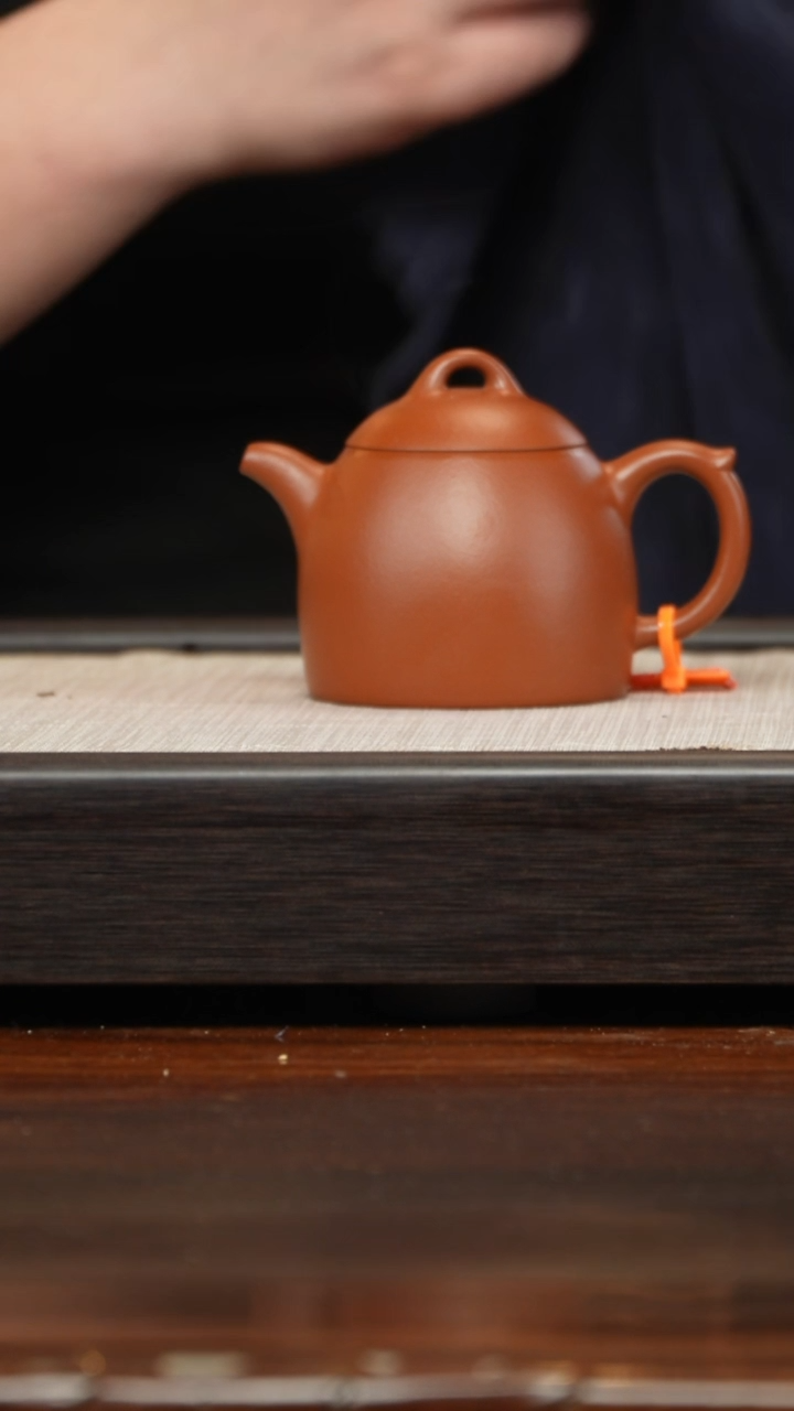 【闪购商品】紫砂茶壶朱泥全手秦权（崔）
