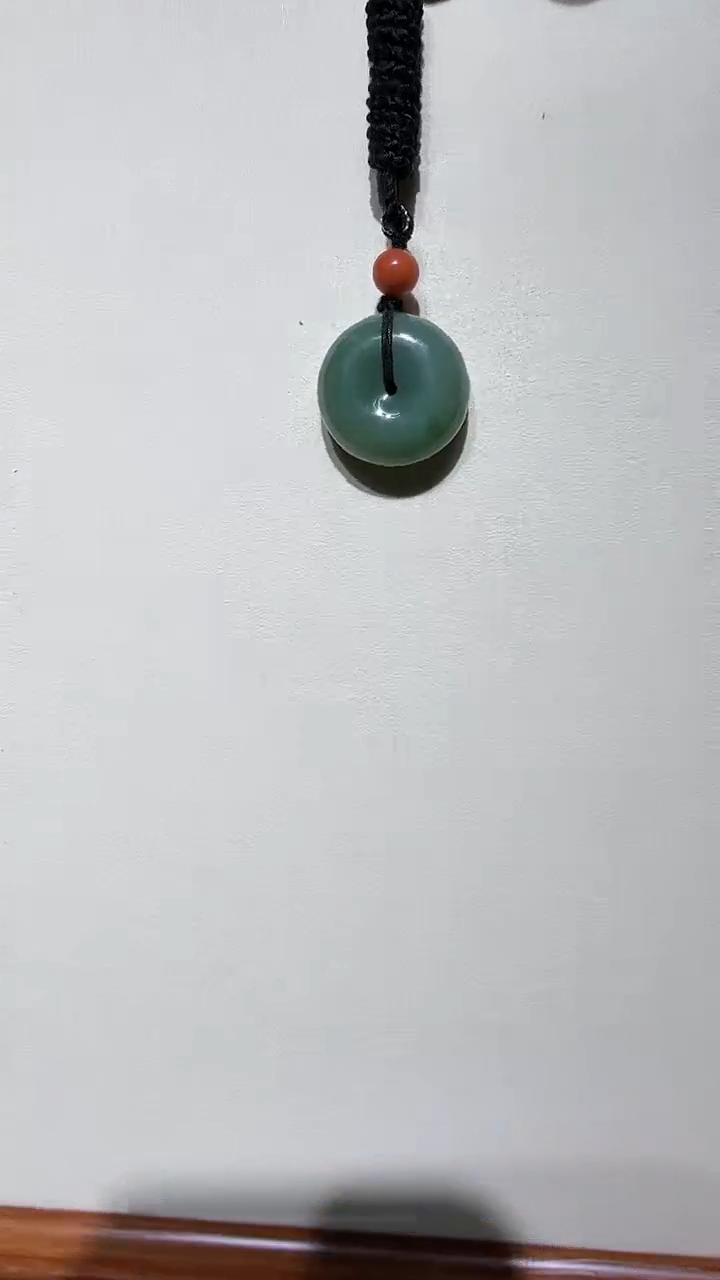 颈饰未镶嵌和田玉精品粉青平安扣